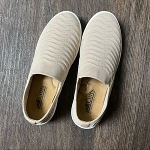 3/$12 Cliffs by White Mountain Beige Shoes